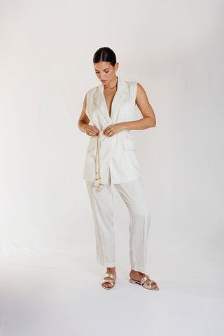 Blazer Sleveless Capri 34CL0001 Marfil