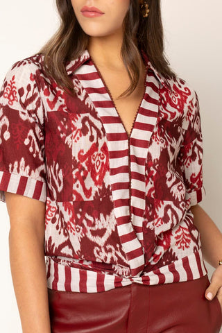 Blusa Estampada Hamsa 19BL0074 Estampado Vinotinto