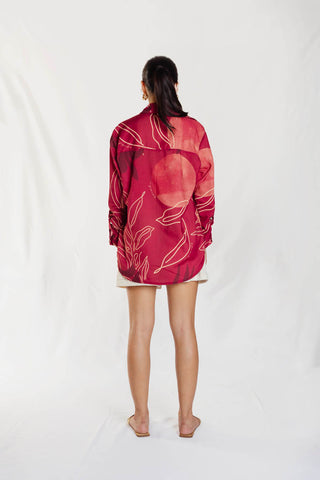 camisa estampada tahiti 19CM0018 vinotinto