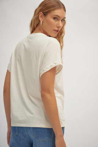 Camiseta Estampada con Bordado Vianne