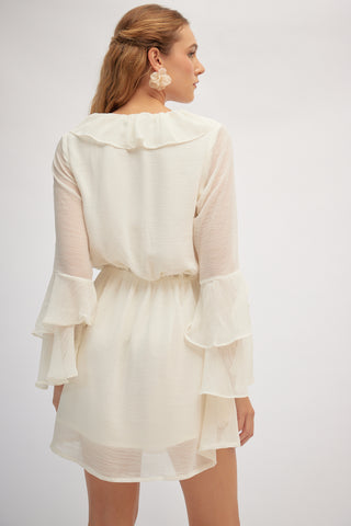 Vestido Corto con Volantes Floréa