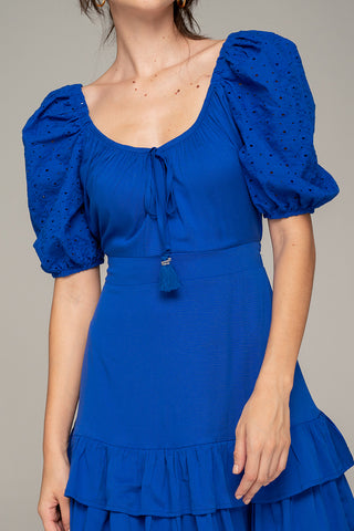 Vestido Corto en Ojalillo